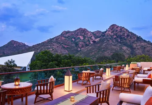 Taj Aravalli Resort & Spa, Udaipur - Other Facilities - Dining 24
